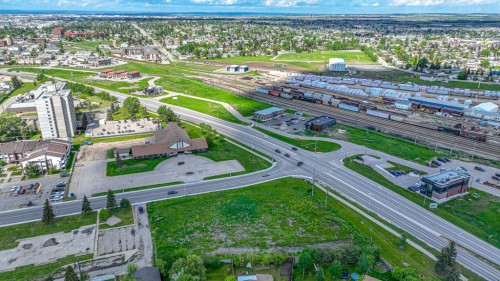 2-9405 Resources Road, Grande Prairie, AB 