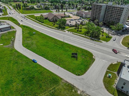 3-9305 Resources Road, Grande Prairie, AB 