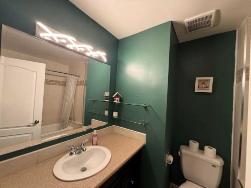 9913 72 Avenue, Peace River, AB 