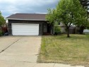 9913 72 Avenue, Peace River, AB 