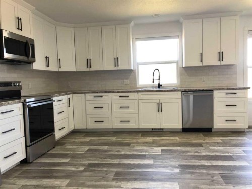 24 Dogwood Drive, High Level, AB 