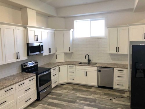 24 Dogwood Drive, High Level, AB 