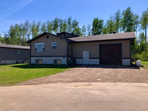 24 Dogwood Drive, High Level, AB 