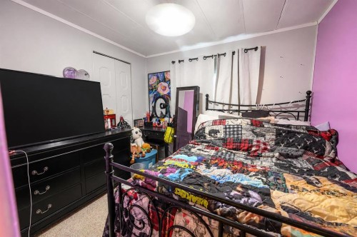 9915 99 Street, Wembley, AB - Indoor
