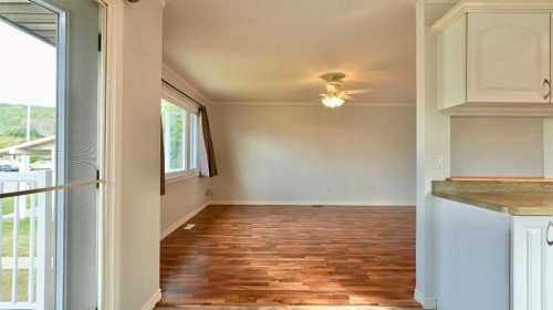 9805 75 Avenue, Peace River, AB 