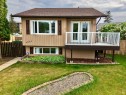 9805 75 Avenue, Peace River, AB 