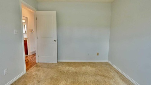9805 75 Avenue, Peace River, AB 
