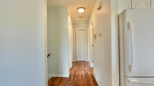 9805 75 Avenue, Peace River, AB 