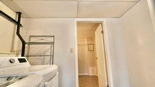 9805 75 Avenue, Peace River, AB 