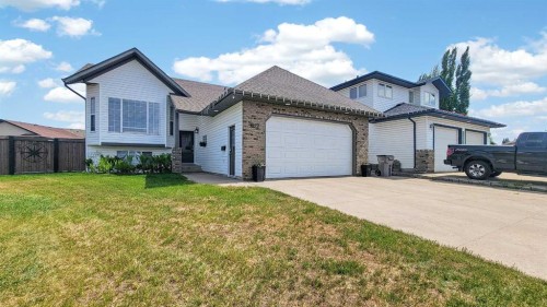 9827 67 Avenue  Grande Prairie, AB T8W 2T3