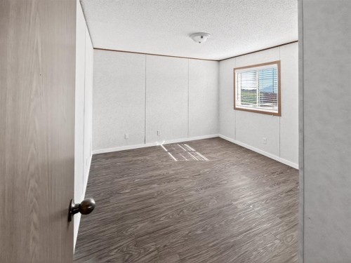 10425 110 Avenue, La Crete, AB 