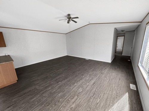10425 110 Avenue, La Crete, AB 