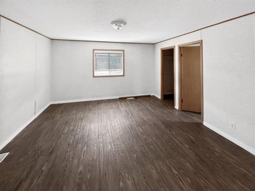 10425 110 Avenue, La Crete, AB 