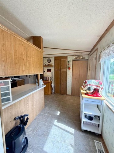 14304 Twp Rd 1072, La Crete, AB 