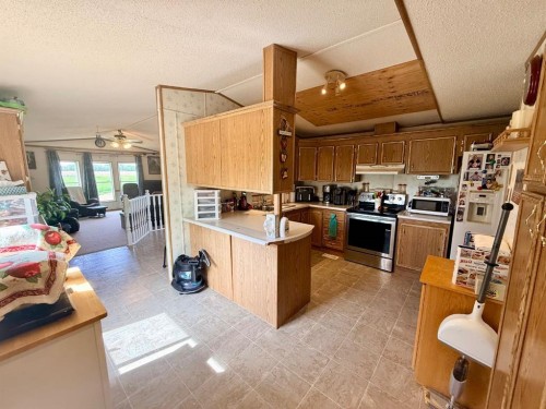 14304 Twp Rd 1072, La Crete, AB 