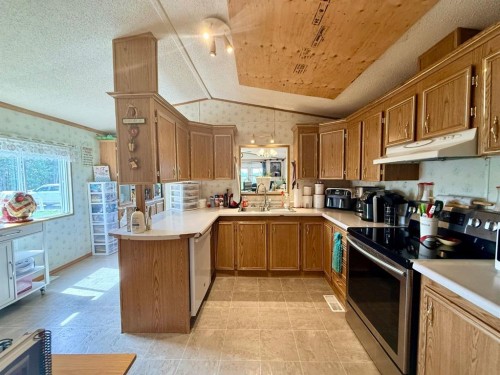 14304 Twp Rd 1072, La Crete, AB 