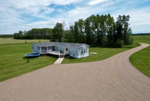 14304 Twp Rd 1072, La Crete, AB 
