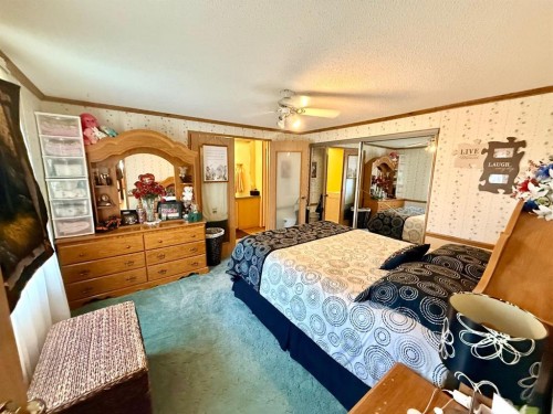 14304 Twp Rd 1072, La Crete, AB 