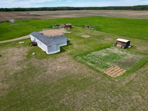 14304 Twp Rd 1072, La Crete, AB 