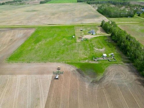 14304 Twp Rd 1072, La Crete, AB 