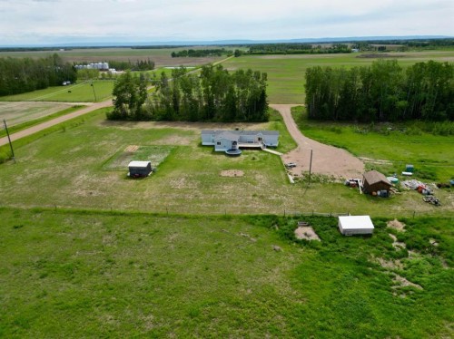 14304 Twp Rd 1072, La Crete, AB 