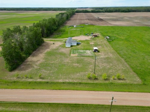 14304 Twp Rd 1072, La Crete, AB 