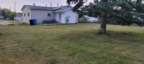10304 114 Street, Fairview, AB - Outdoor