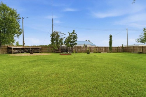 10101 99 Avenue, Bezanson, AB 