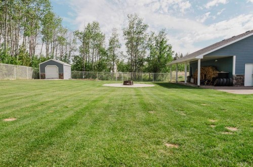 7925 Carriage Lane Drive, Rural Grande Prairie No. 1, County Of, AB 