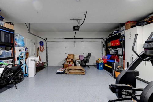 9427 Willow Drive, Grande Prairie, AB 