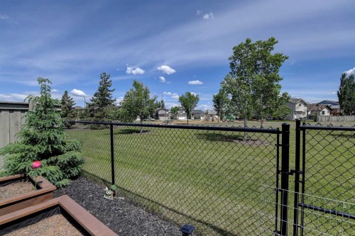 9427 Willow Drive, Grande Prairie, AB 