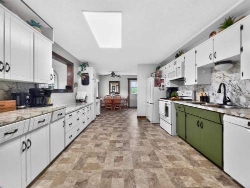 105373 Range Road 144, La Crete, AB 