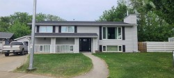8101 95 Street Peace River, AB T8S 1E8