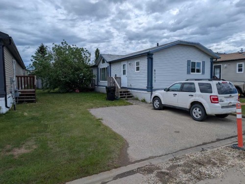 8717 88C Street  Grande Prairie, AB T8X 0C5