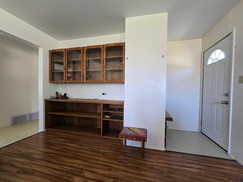 10701 91 Street, Peace River, AB 