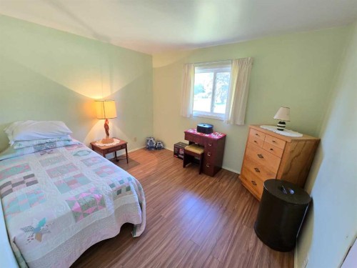 10701 91 Street, Peace River, AB 