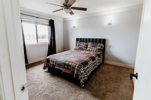 9010 Willow Drive, Grande Prairie, AB 