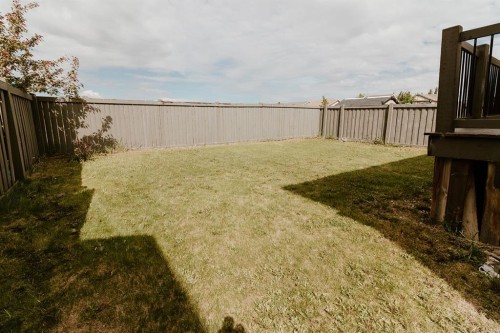 9010 Willow Drive, Grande Prairie, AB 