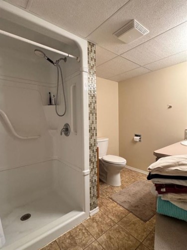 920 5 Avenue, Hines Creek, AB 