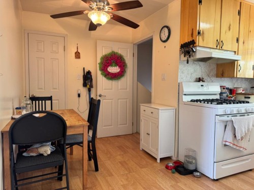 920 5 Avenue, Hines Creek, AB 