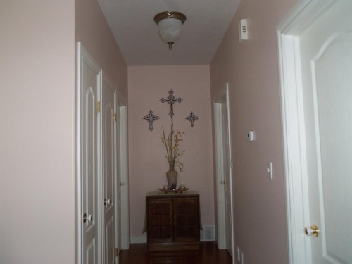 10330 83 Street, Peace River, AB 