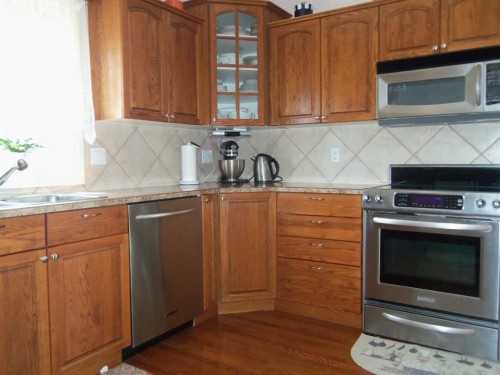 10330 83 Street, Peace River, AB 