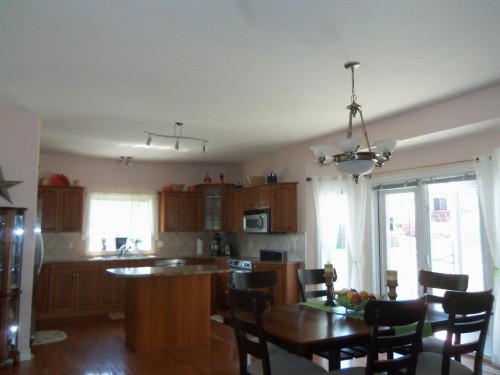 10330 83 Street, Peace River, AB 