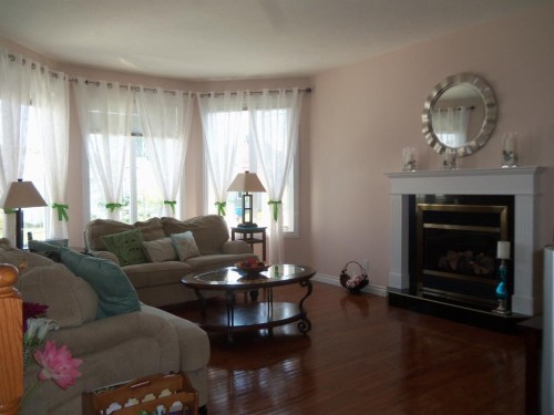 10330 83 Street, Peace River, AB 