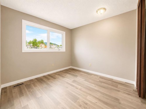 #25-97Th 97Th Avenue, Grande Cache, AB 