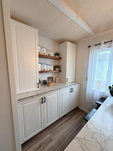 10109 105 Ave, La Crete, AB 