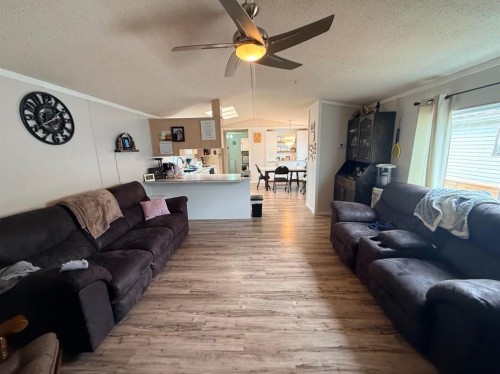 10109 105 Ave, La Crete, AB 