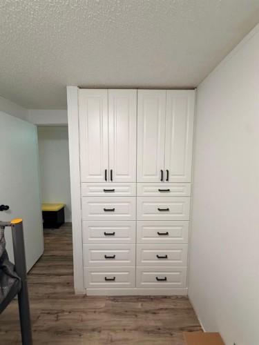 10109 105 Ave, La Crete, AB 