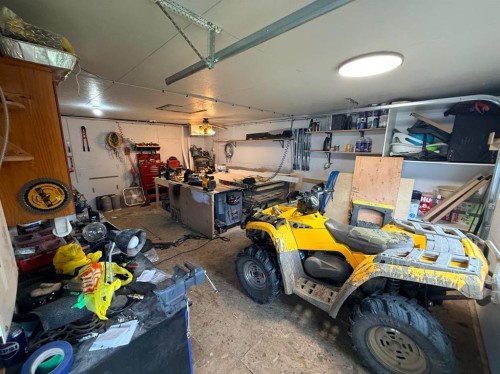 10109 105 Ave, La Crete, AB 