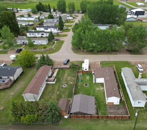 10109 105 Ave, La Crete, AB 